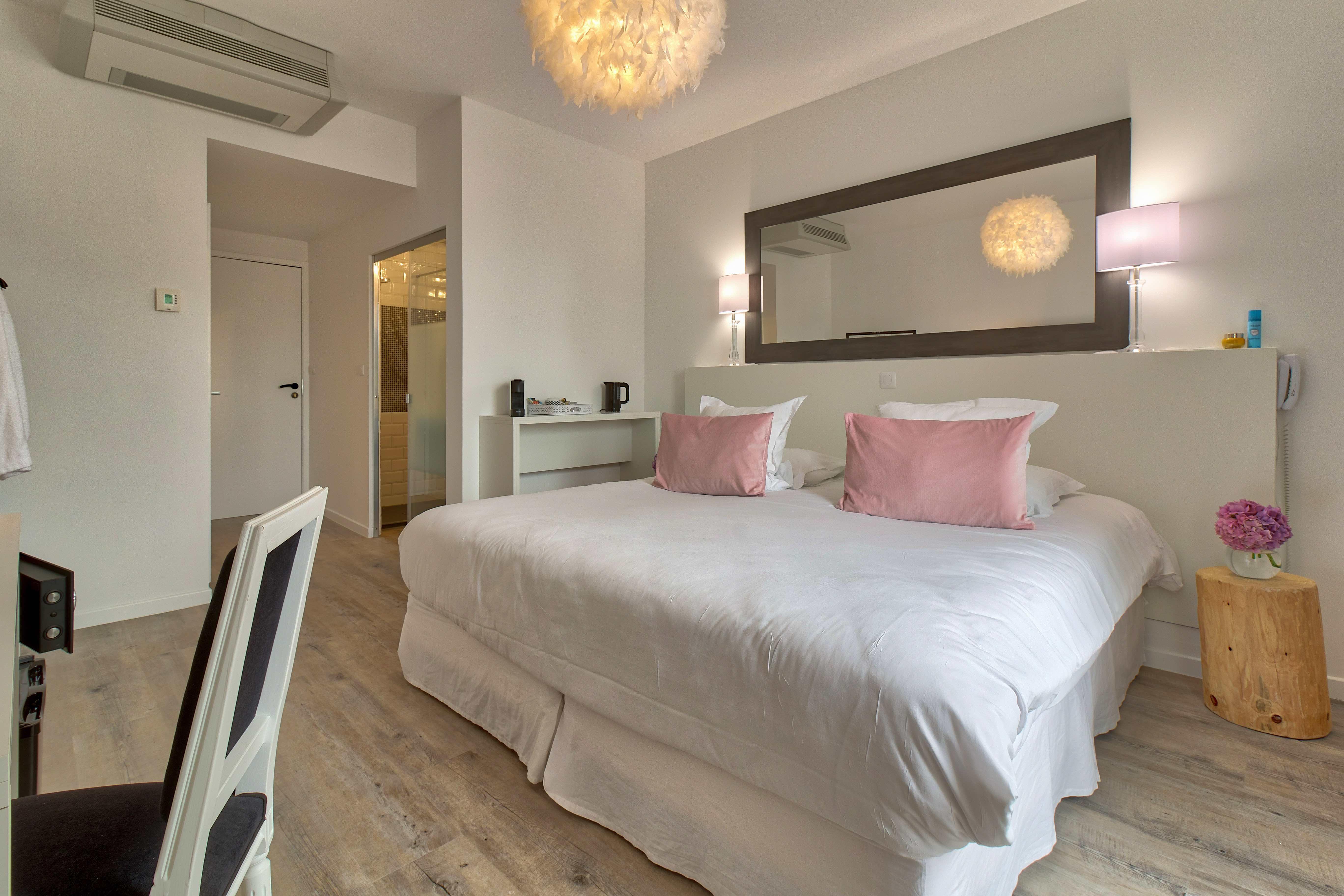 Belfry & Spa By Ligne St Barth Lourdes Ngoại thất bức ảnh A room at the hotel